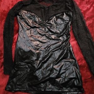 Black wetlook and lace dress - Size 2x/3x